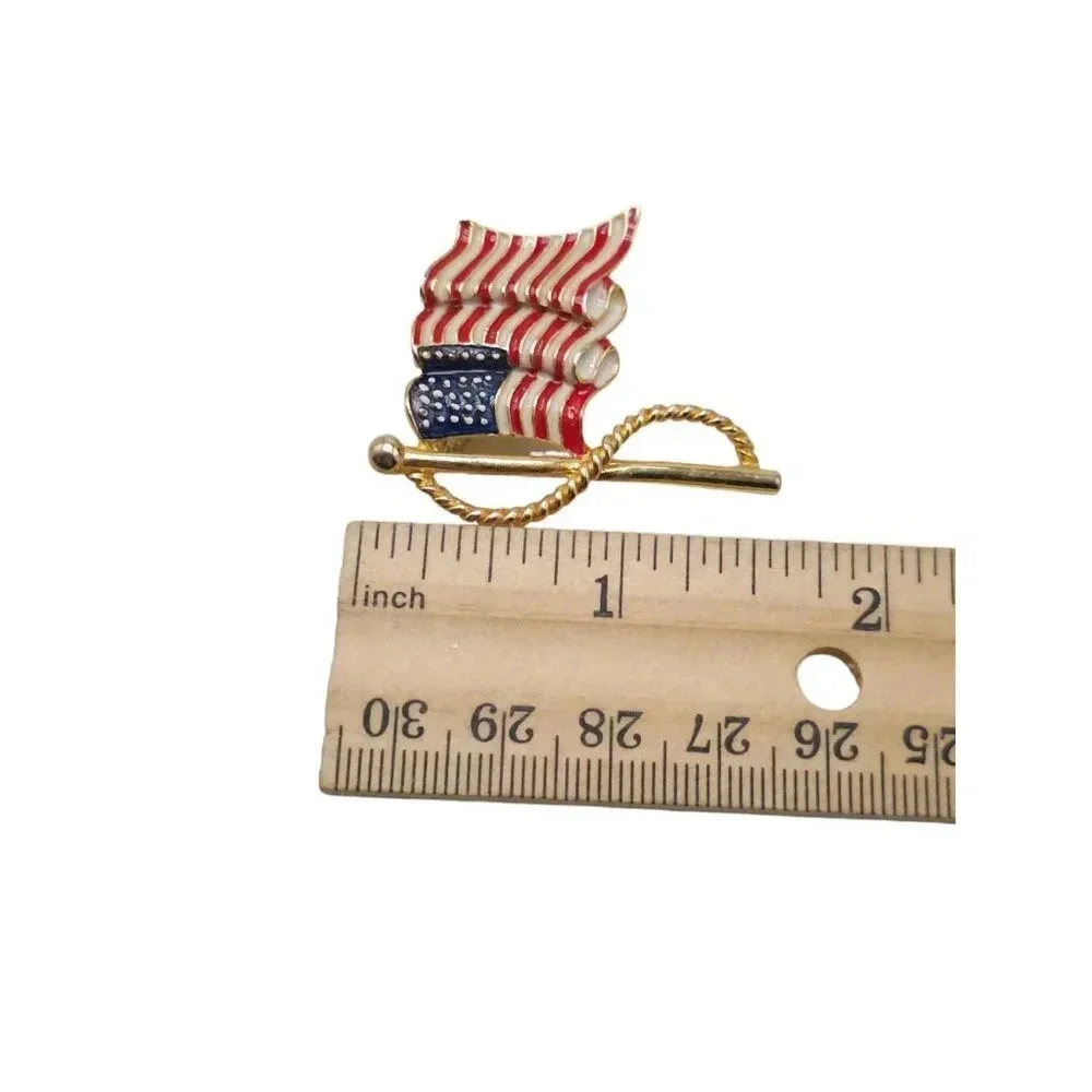 American Hand Painted USA Flag Brooch Pin Gold Tone Vintage